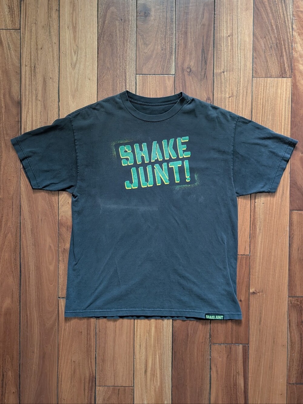 Shake Junt! Vintage Stencil Logo T-shirt (2X)